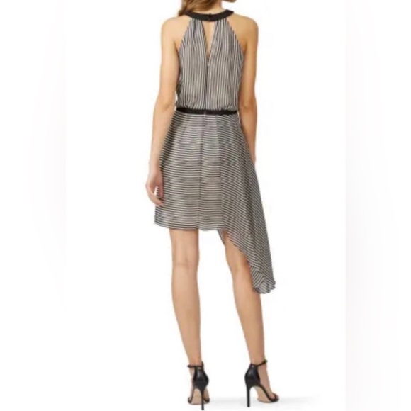 EUC Halston heritage asymmetrical drape dress size small - Picture 3 of 4